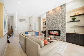 Diamond Retreat 4- bedroom Estate home in Parkland - Image 3