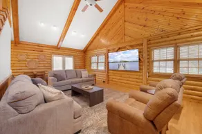 HUGE KY Lake House + Ultimate Amenities - Image 3