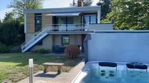 Luxury vacation home with lake view, sauna and hot tub - Image 2