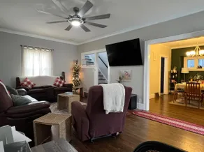 Pet-Friendly Whole Home w/ Fenced Yard - Image 3