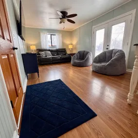 Indy Home Base, close to airport and downtown - Image 4