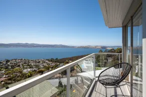 The magic of the river with endless views - Image 3