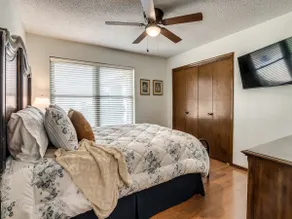 Spacious retreat in the heart of south Tulsa! - Image 5