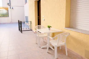 Palau , Port, Beach & Parking - Image 3
