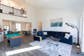 Winter Wonderland Escape: Modern 3BD/3B +Game Room - Image 2
