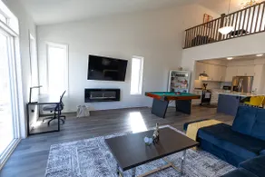 Winter Wonderland Escape: Modern 3BD/3B +Game Room - Image 5
