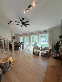 Charming Lakeview Lake Life House - Image 5