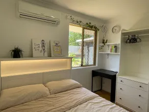 Cosy home with big yard for family fun - Image 5