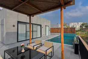 Ultra Luxe 2BR Villa with Pool and Outdoor Showers - Image 3