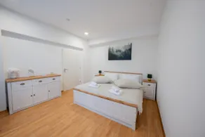 Central Gerolstein Panorama Apartment - Image 3