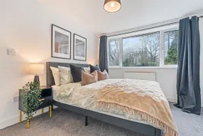 #128 Large Coleshill House - Sleeps 9 Close to NEC and Birmingham Airport - Free Parking - Image 5