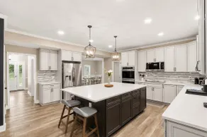 8BD Retreat | Hot Tub, Movie Room, Gym & Pool - Image 3