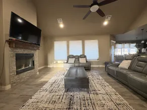 Spacious 3BR Home | Sleeps 4+ | Near Fort Sill - Image 2
