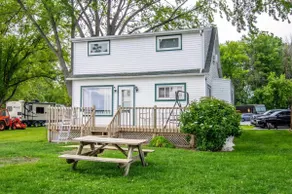 Kuno's Kottage - Cozy Lakeside Cottage - Image 4