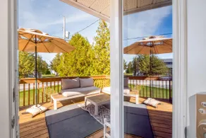 Premium Pike Bay Hideaway with EV Charger - Image 3