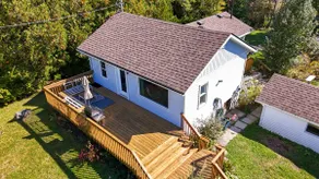 Premium Pike Bay Hideaway with EV Charger - Image 2