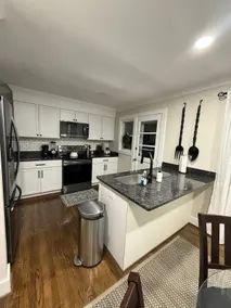 Peaceful family-friendly duplex in Del Ray - Image 3
