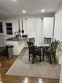 Peaceful family-friendly duplex in Del Ray - Image 4