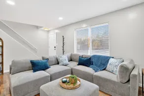 Newly remodeled condo in the heart of Springfield - Image 2