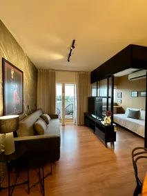 2 air-conditioned bedrooms and a pool in the Civic Center - Image 4