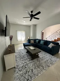 Serene Luxe 3BR Home Family Friendly MoBay Stay - Image 2