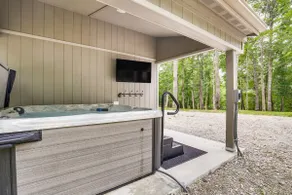Trails, Golf & Beaches! Luxe Innsbrook Resort Stay - Image 3