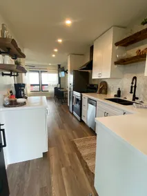 Beautiful Lakefront Cottage close to Point Pelee - Image 2
