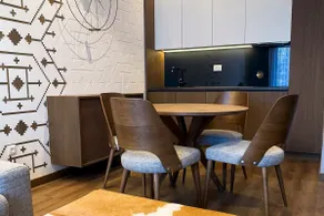 Golden Pine Spa Apartment - Image 3