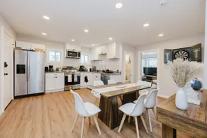 Cozy & Modern 3BR | Prime Salem Location - Image 4