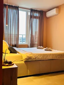 Elegant 2BR Paradise City View Apartment - Image 4