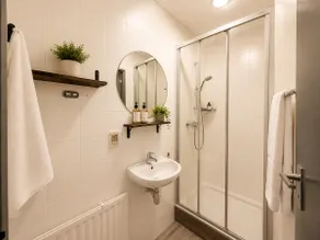 Large Holiday Home Geertruidenberg – Group stay - Image 4