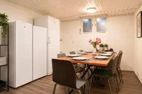 Large Holiday Home Geertruidenberg – Group stay - Image 3