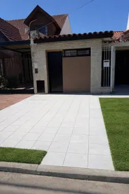 Modern Studio in Banfield: Easy Access Airport - Image 3