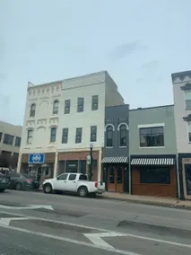 Studios on Main - The Emerald - Image 5
