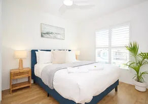 Coastal Calm | Stylish Escape in Heart of Nambucca - Image 2