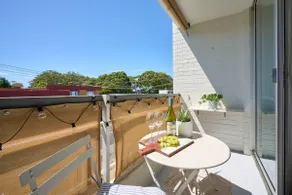 Coastal Calm | Stylish Escape in Heart of Nambucca - Image 3