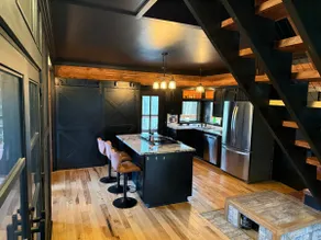 Mulberry River Treehouse - Image 3