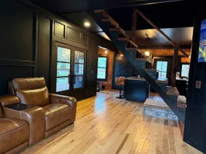 Mulberry River Treehouse - Image 2