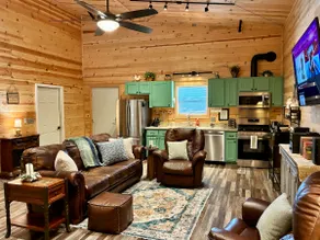 Barndo Beauty Guesthouse in Booneville - Image 3