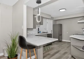 2BR Suite Near YYC Airport and Downtown 4324 UP - Image 2