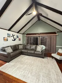 Estate at Sulphur Creek - Image 4