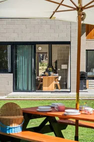 Daylesford retreat on 6 acres, sleeps 8 w/ firepit - Image 4