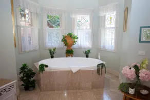 Rapunzel's cottage - Image 3