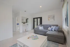Sea Break - Spacious Cottage near Wamberal Beach - Image 3