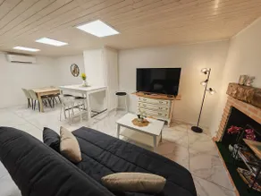 Quiet Philou Apartment + Pool + Baby Kit - Image 2