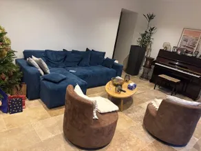 Large 200 m2 family home with 11 x 5 pool - Image 3