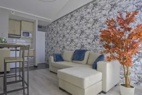 Charming one-bedroom apartment, balcony, air conditioning, free parking - Image 3