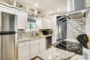 Private Pool | Game Room | Pets | King Bed. - Image 4