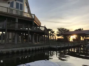 Gulf Front House, Dock, Expansive View - Image 4