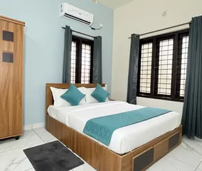 VAR: ZenHaus 2- AC 3 Rooms, Pvt Garden, No Kitchen - Image 3